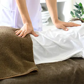 El Cajon chiropractic adjustment
